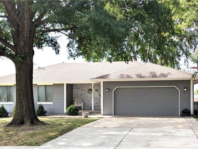 Homes for Sale in Kearney, MO 64060 | 1912  Honeysuckle Street