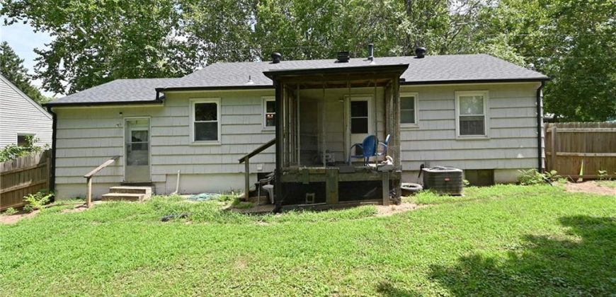 Homes for Sale in Kansas City, MO 64119 | 4946 N ELMWOOD Avenue