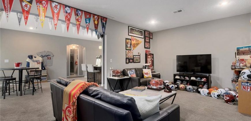 Homes for Sale in Kansas City, MO 64156 | 3914 NE 91 Terrace