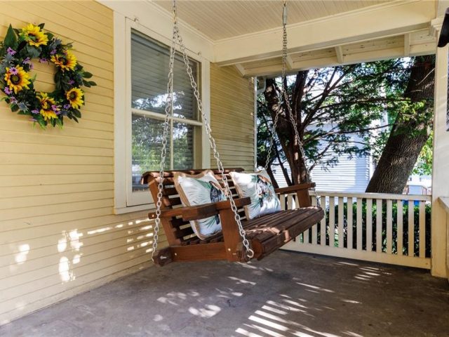 Homes for Sale in Liberty, MO 64068 | 116  Dorsey Street