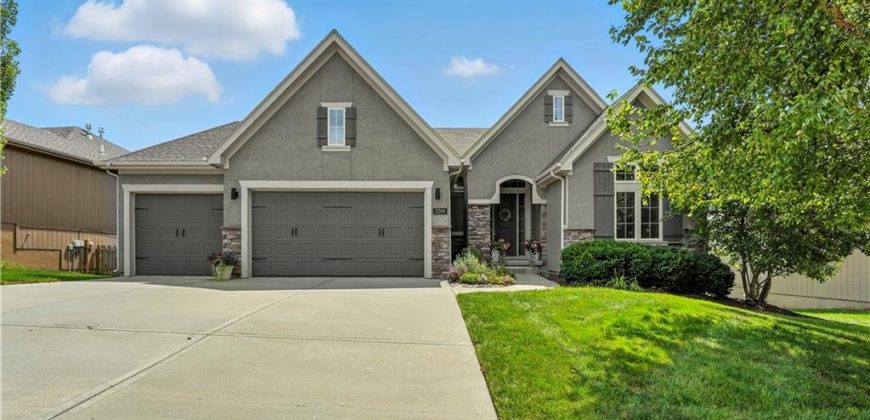 Homes for Sale in Kansas City, MO 64155 | 2209 NE 111th Street