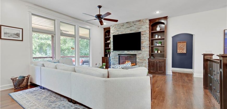 Homes for Sale in Parkville, MO 64152 | 14135  Trail Creek Court