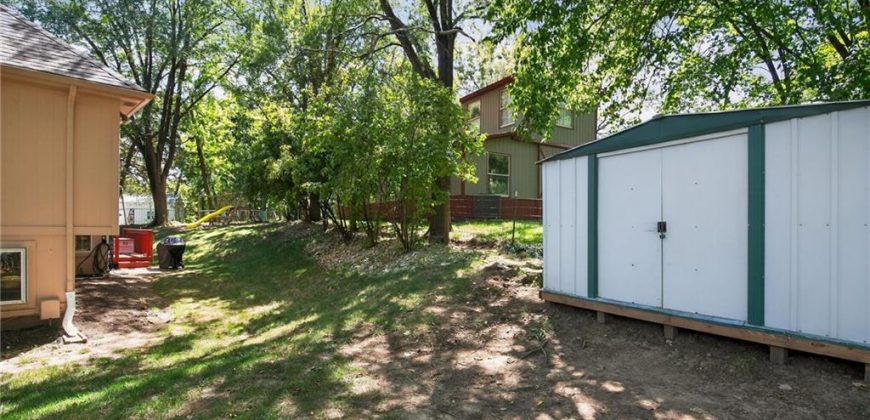 Homes for Sale in Kansas City, MO 64152 | 7340 N Rhode Avenue