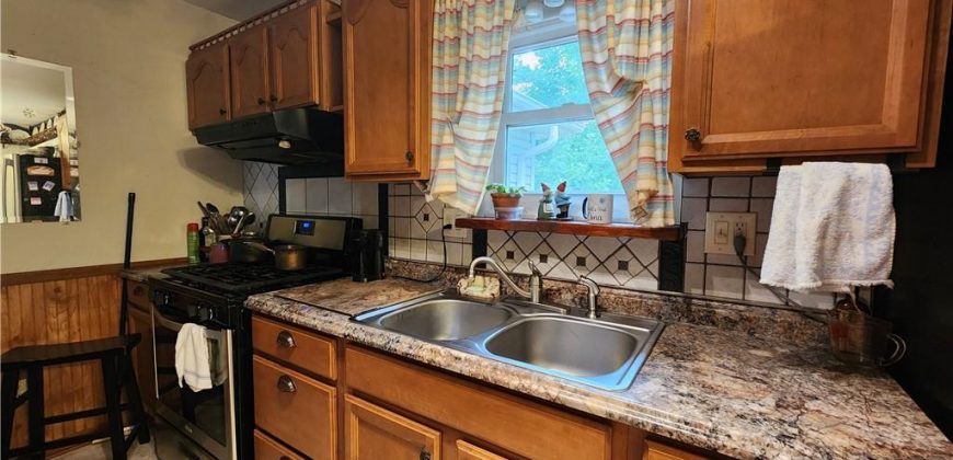 Homes for Sale in Parkville, MO 64152 | 16907 NW 76th Street