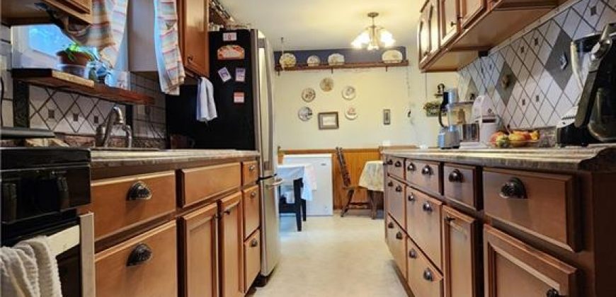 Homes for Sale in Parkville, MO 64152 | 16907 NW 76th Street