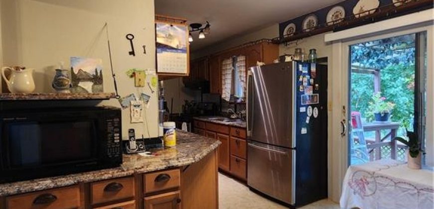 Homes for Sale in Parkville, MO 64152 | 16907 NW 76th Street