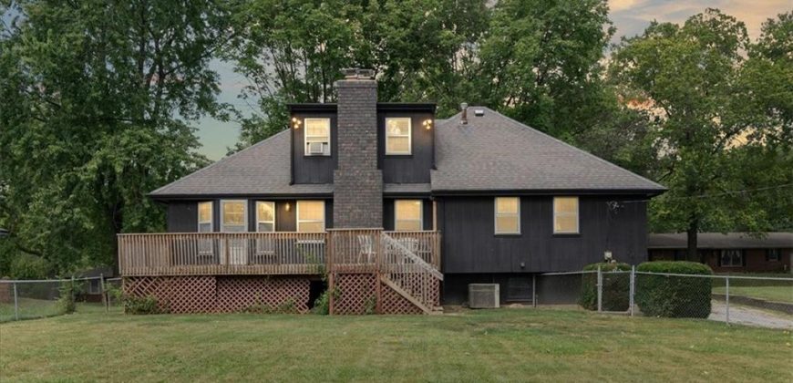 Homes for Sale in Kansas City, MO 64154 | 2409 NW 86th Terrace