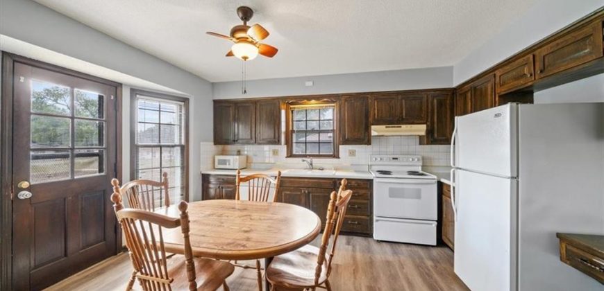 Homes for Sale in Kansas City, MO 64154 | 2409 NW 86th Terrace