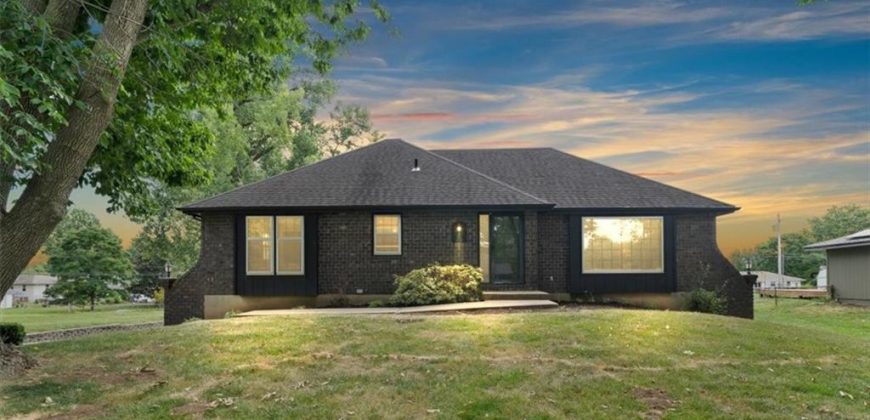 Homes for Sale in Kansas City, MO 64154 | 2409 NW 86th Terrace