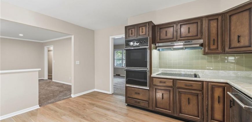 Homes for Sale in Kansas City, MO 64118 | 1615 NE 78th Street
