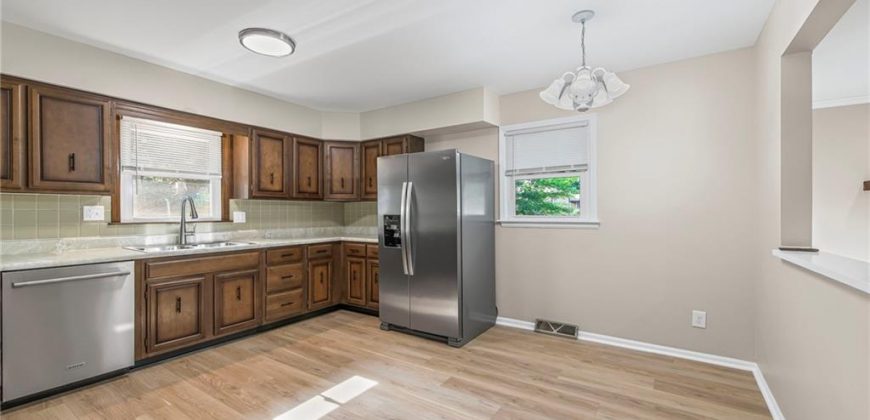 Homes for Sale in Kansas City, MO 64118 | 1615 NE 78th Street