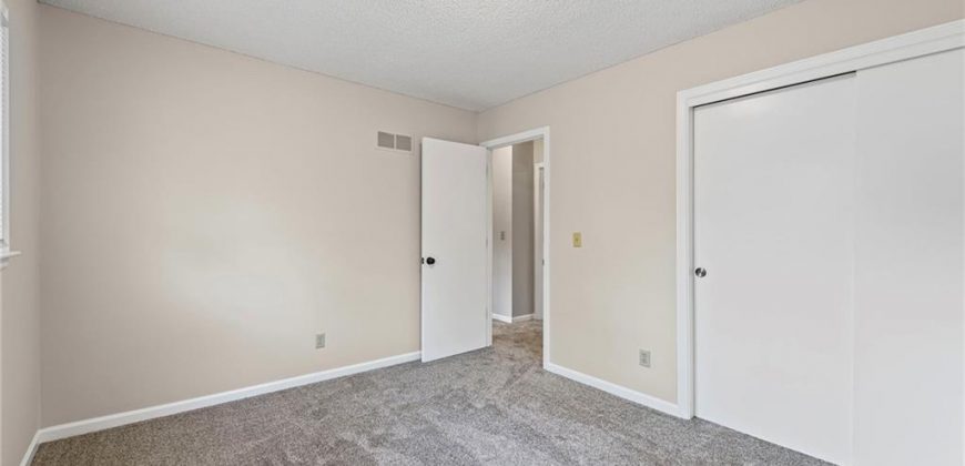 Homes for Sale in Kansas City, MO 64118 | 1615 NE 78th Street