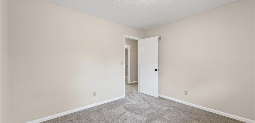 Homes for Sale in Kansas City, MO 64118 | 1615 NE 78th Street