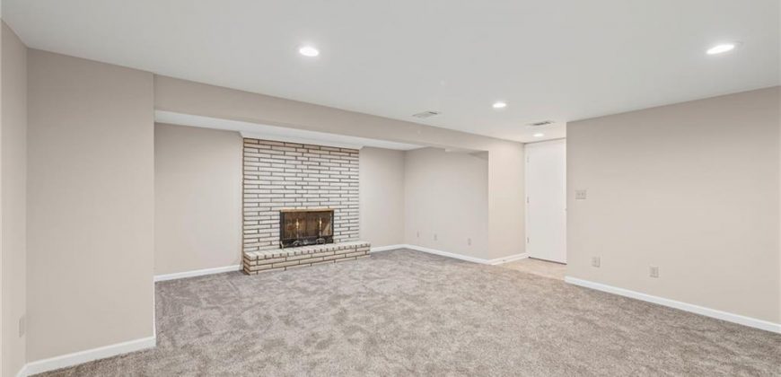 Homes for Sale in Kansas City, MO 64118 | 1615 NE 78th Street