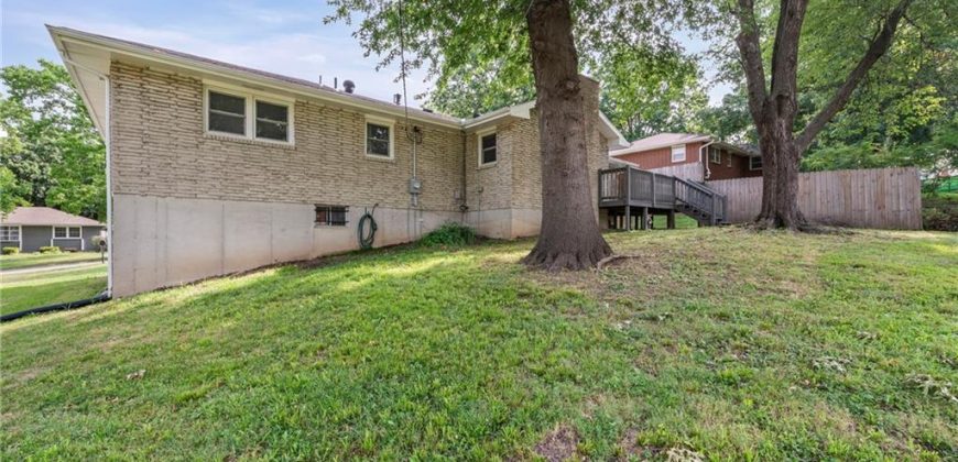 Homes for Sale in Kansas City, MO 64118 | 1615 NE 78th Street