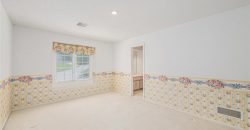 Homes for Sale in Parkville, MO 64152 | 5527  Oakdale Place