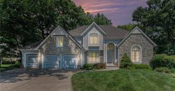 Homes for Sale in Parkville, MO 64152 | 5527  Oakdale Place