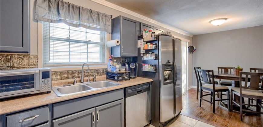 Homes for Sale in Kansas City, MO 64119 | 5637 N Smalley Avenue