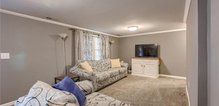 Homes for Sale in Kansas City, MO 64119 | 5637 N Smalley Avenue
