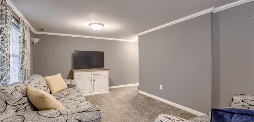 Homes for Sale in Kansas City, MO 64119 | 5637 N Smalley Avenue