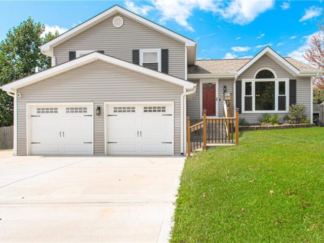 Homes for Sale in Smithville, MO 64089 | 104  Shasta Daisy Drive