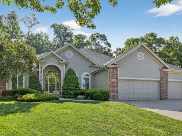 Homes for Sale in Kansas City, MO 64151 | 5609 NW 82nd Street