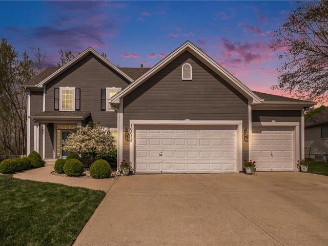 Homes for Sale in Kansas City, MO 64157 | 10612 NE 102ND Terrace