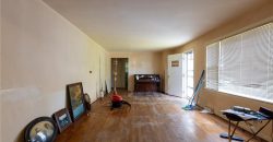 Homes for Sale in Pleasant Valley, MO 64068 | 7505  Oak Street