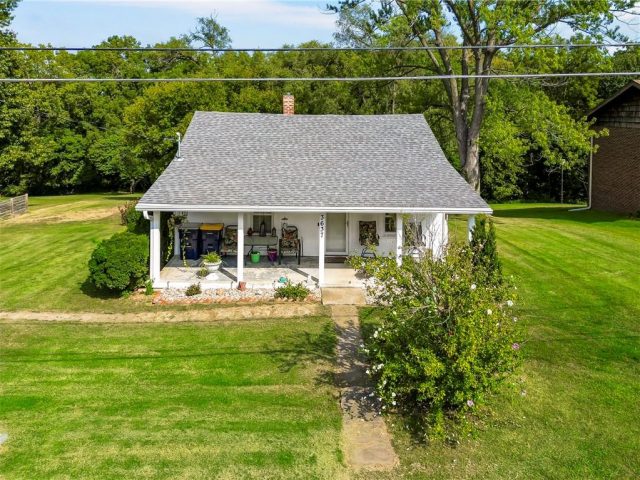 Homes for Sale in Kansas City, MO 64117 | 3637 N Monroe Avenue