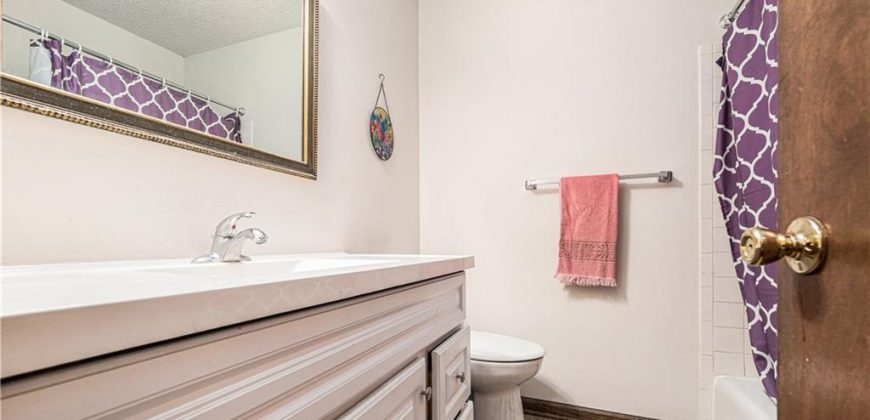 Homes for Sale in Kansas City, MO 64118 | 829 NW 69th Street