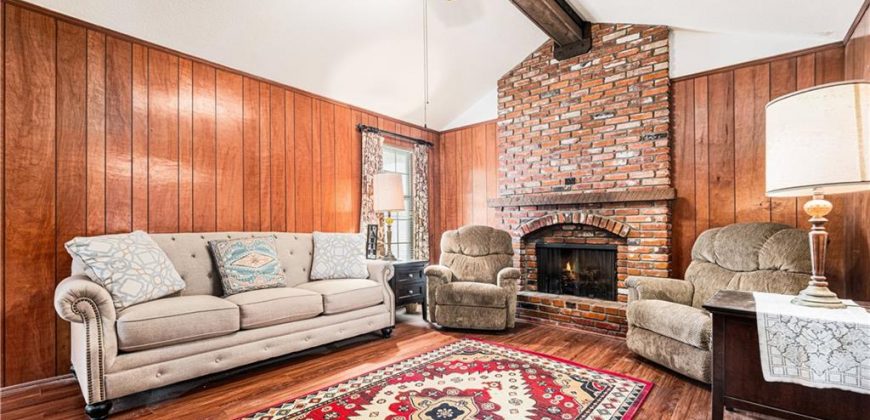 Homes for Sale in Kansas City, MO 64118 | 829 NW 69th Street