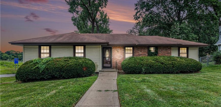 Homes for Sale in Kansas City, MO 64118 | 829 NW 69th Street