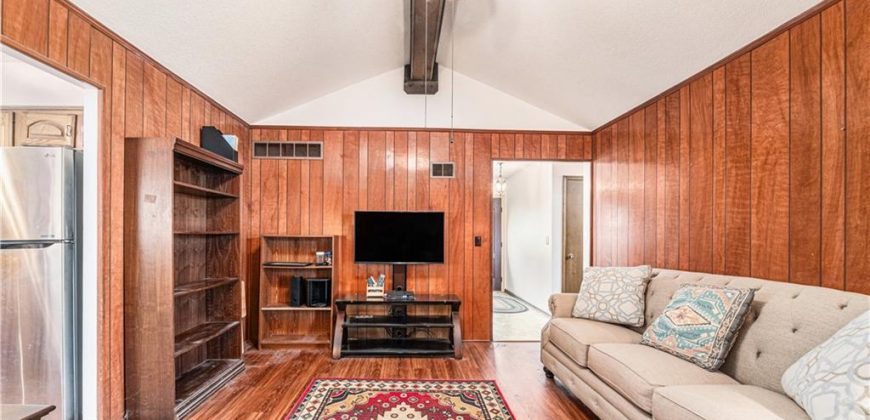 Homes for Sale in Kansas City, MO 64118 | 829 NW 69th Street