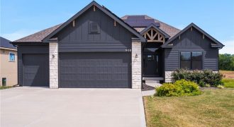 Homes for Sale in Kansas City, MO 64155 | 908 NW 94 Terrace