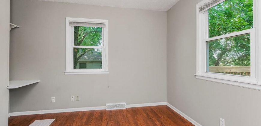 Homes for Sale in Kansas City, MO 64152 | 12250 NW Crooked Road
