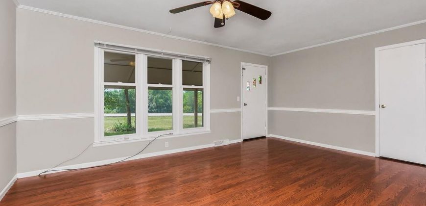 Homes for Sale in Kansas City, MO 64152 | 12250 NW Crooked Road