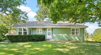 Homes for Sale in Kansas City, MO 64154 | 2405 NW Powderhorn Drive