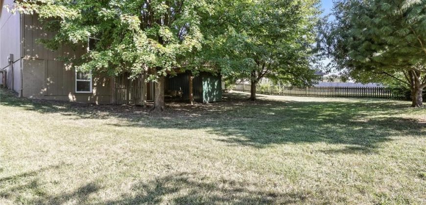 Homes for Sale in Kearney, MO 64060 | 1404  Stonecrest Drive