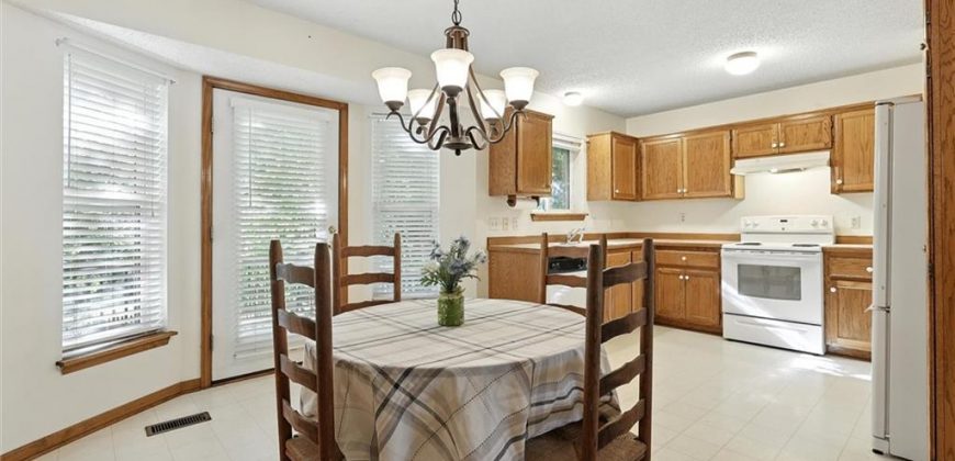 Homes for Sale in Kearney, MO 64060 | 1404  Stonecrest Drive