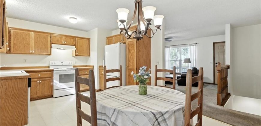 Homes for Sale in Kearney, MO 64060 | 1404  Stonecrest Drive