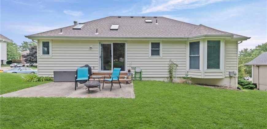 Homes for Sale in Smithville, MO 64089 | 108  Sumac Street