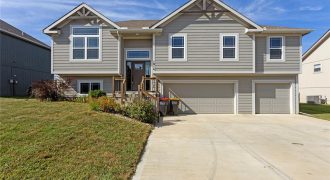 Homes for Sale in Kearney, MO 64060 | 1814  Lauren Lane