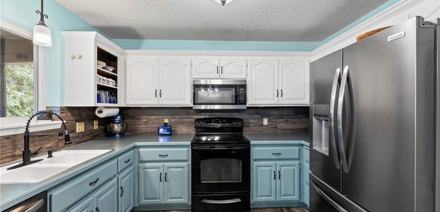 Homes for Sale in Kearney, MO 64060 | 1305  Stonecrest Drive