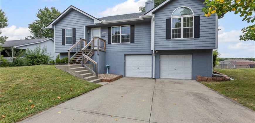 Homes for Sale in Kearney, MO 64060 | 1305  Stonecrest Drive