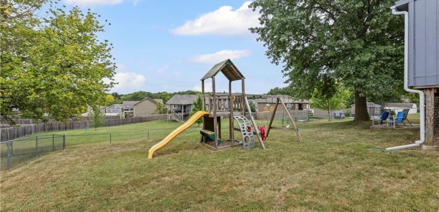 Homes for Sale in Kearney, MO 64060 | 1305  Stonecrest Drive