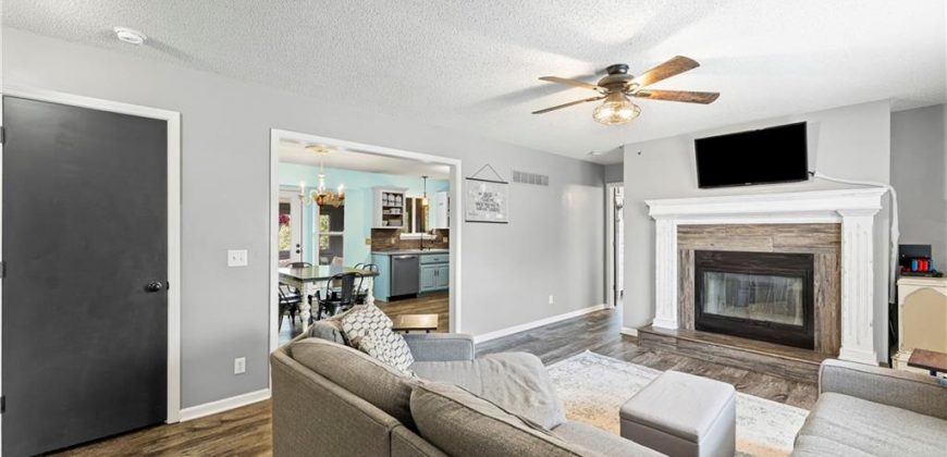 Homes for Sale in Kearney, MO 64060 | 1305  Stonecrest Drive