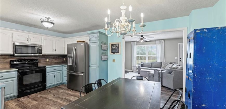 Homes for Sale in Kearney, MO 64060 | 1305  Stonecrest Drive