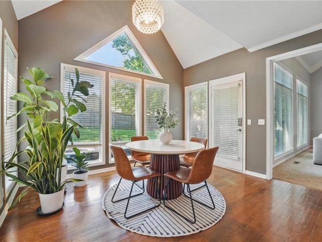 Homes for Sale in Kansas City, MO 64151 | 5323 NW 60th Street
