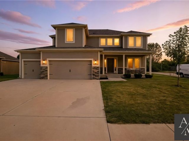 Homes for Sale in Kansas City, MO 64156 | 10838 N Bristol Avenue
