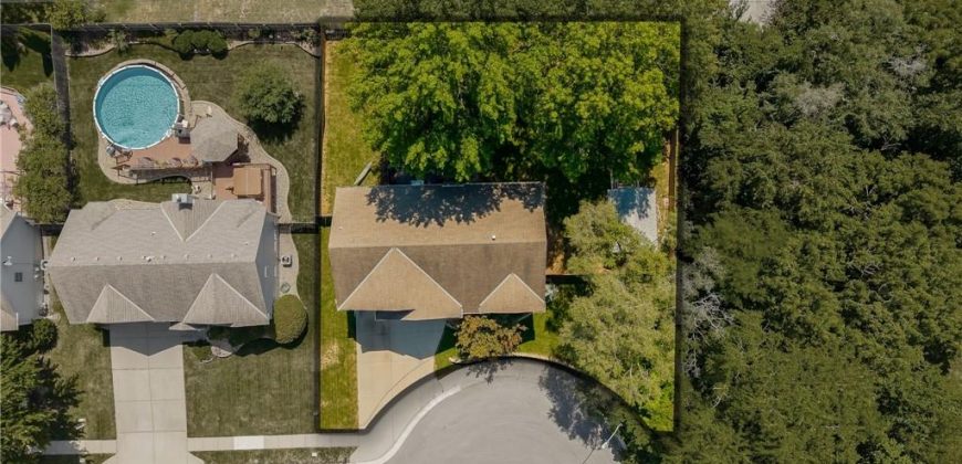 Homes for Sale in Gladstone, MO 64118 | 1701 NE 70th Street